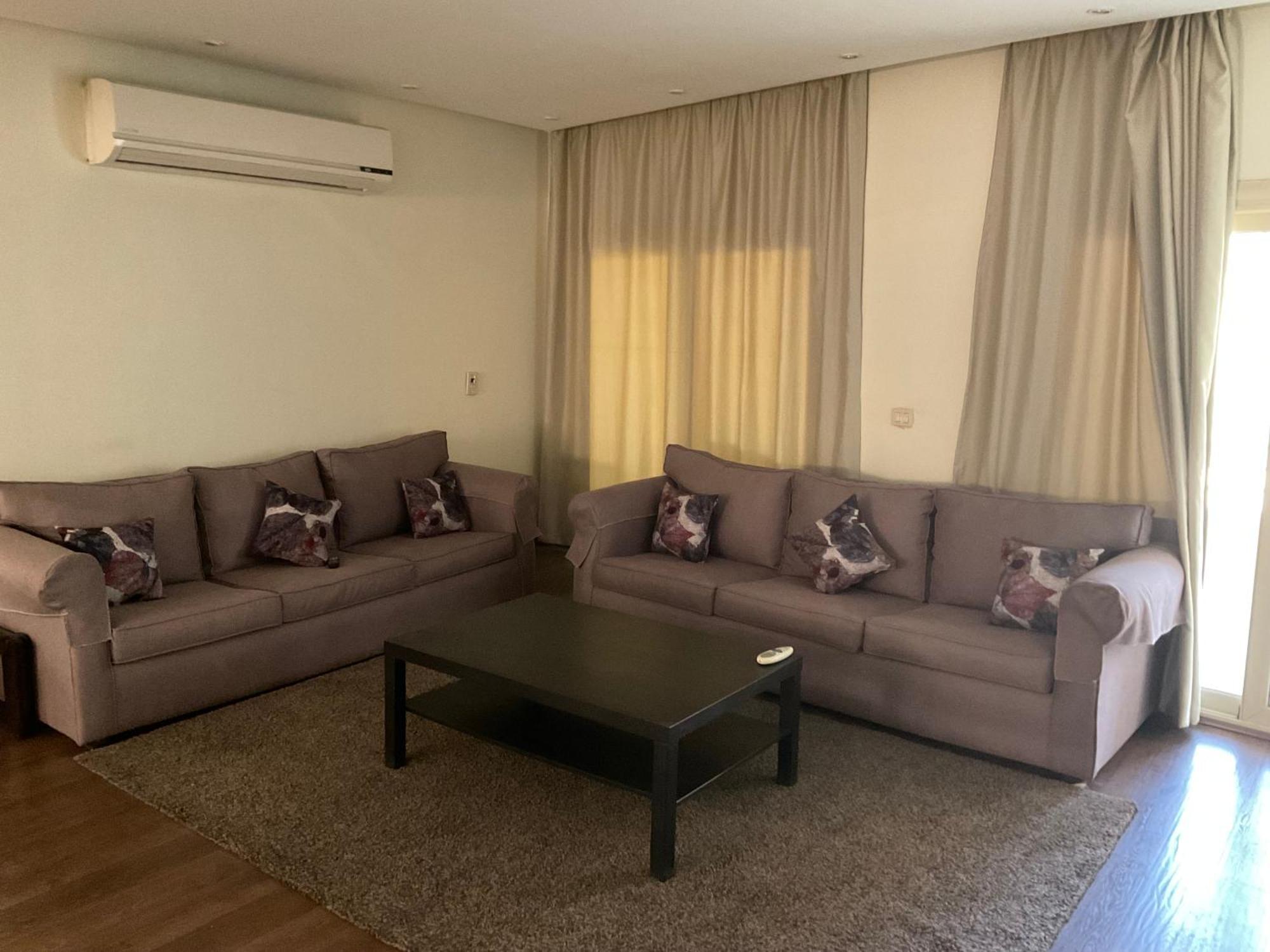 Breezy Pinnacle Of New Cairo- 3br Le Caire